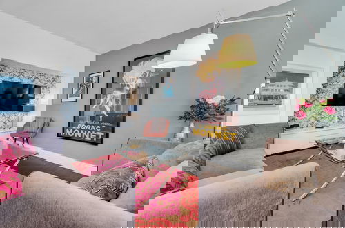 Photo 16 - Deco Seafront - Seafront Apartment - Sleeps up to 6