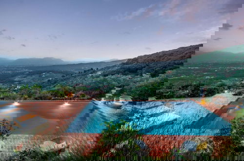 Photo 2 - Villa Lina in Lucca With 4 Bedrooms and 3 Bathrooms
