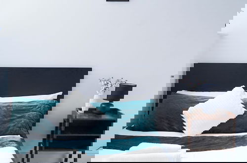 Foto 2 - 40percent off Monthly /2 Bedroom apt / City Centre