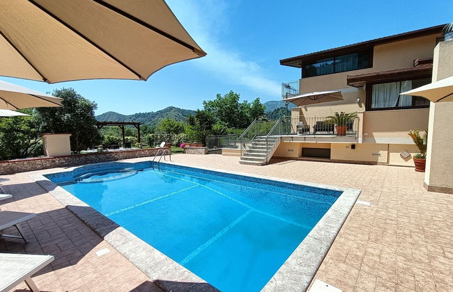 Villa Gloria - Foto 1