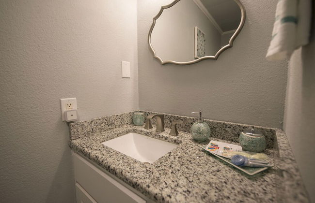 Walk to the Silos 3 Bed 1960 s Bungalow Near Baylor - Foto 43