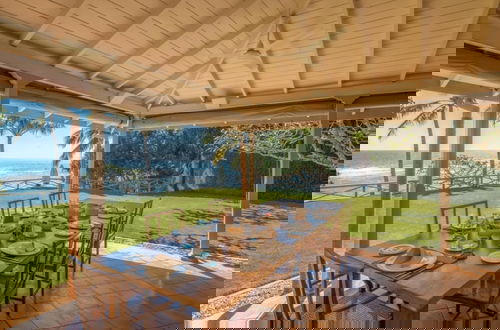 Foto 76 - Elevated Family Beach Villa Overlooking Surf Break
