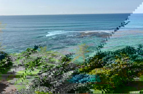 Foto 8 - Elevated Family Beach Villa Overlooking Surf Break