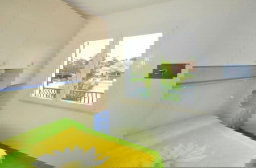 Foto 3 - Terraced House With Swimming Pool
