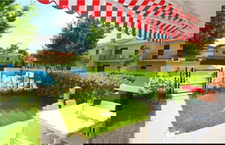 Foto 1 - Terraced House With Swimming Pool