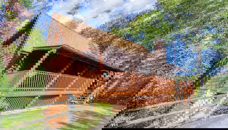 Foto 1 - Er 254 â Hibernation Hideaway Great Location â Close To Town! 5 Bedroom Cabin by RedAwning
