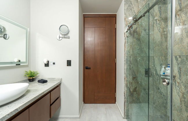Beach Access 4 Beds 2 Bedroom 2 Bath Quadrant 4107 - Photo 19