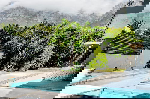 Foto 40 - Exquisite Modern Camps Bay Villa Hove Villa