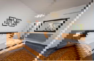 Photo 2 - Kyma Beach Apartment