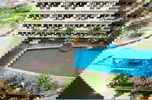 Foto 17 - Modern Look and Tidy Studio LRT City Jatibening Apartment