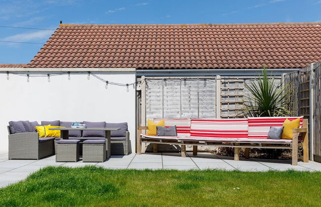 Delightful Seaside Hideaway 5 Mins to Beach - Foto 69