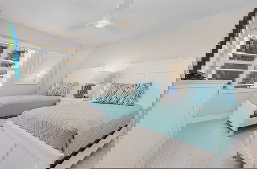 Foto 4 - 50 Shades Of White - Gullwing #805 - 6620 Estero Blvd 3 Bedroom Condo by RedAwning