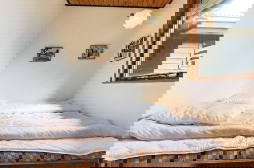 Foto 2 - 6 Person Holiday Home in Oster Assels