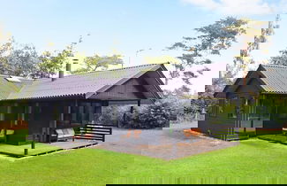 Foto 1 - 6 Person Holiday Home in Oster Assels
