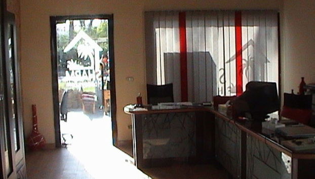 Mostrador de check-in y check-out