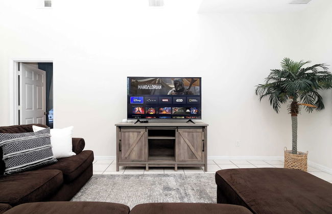 New Ownership 7BR Close to Disney - Foto 15