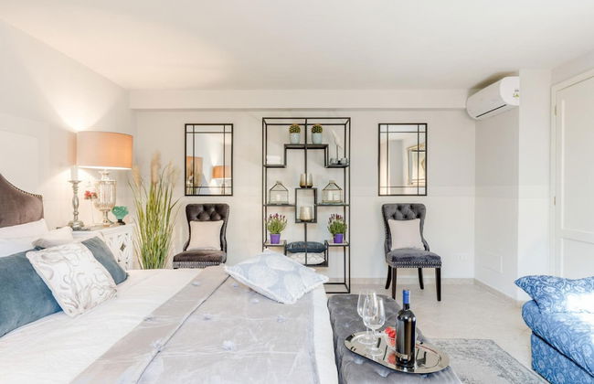 The Luxury Beach Villa - Photo 30