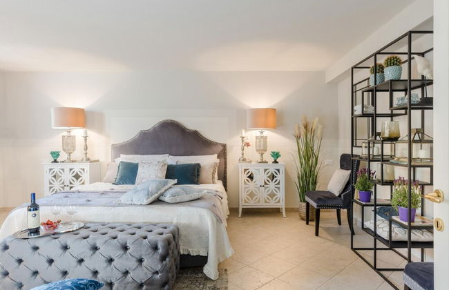 The Luxury Beach Villa - Photo 13