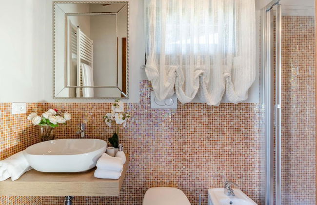 The Luxury Beach Villa - Photo 34