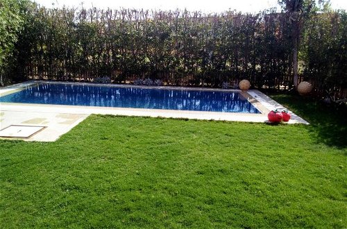 Foto 20 - Marassi North Coast Verona with pool