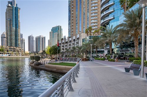 Photo 20 - Chic and Stunning 2BR With Dubai Marina Views