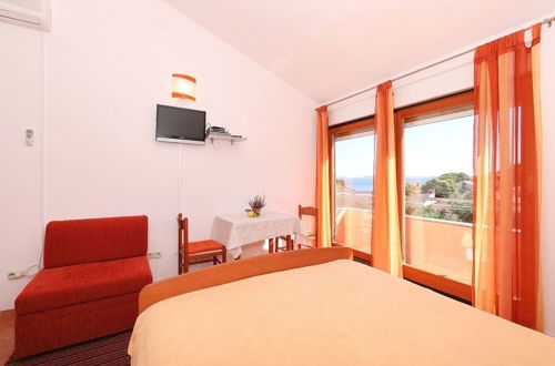 Foto 4 - Buga - Close to the Beach & Comfortable - SA2