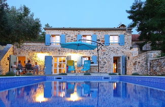 Foto 1 - Villa Lemon in Vir With 5 Bedrooms and 5 Bathrooms