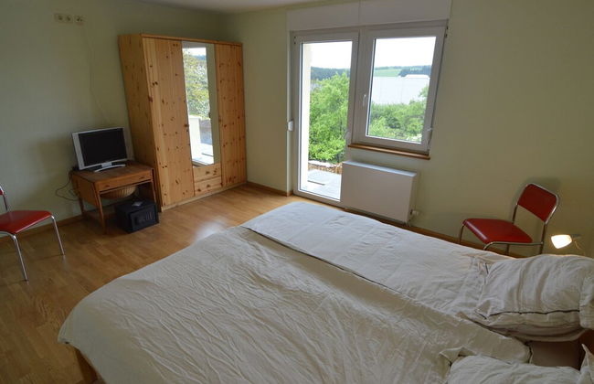 Lovely Holiday Home in Stipshausen With Terrace - Foto 3