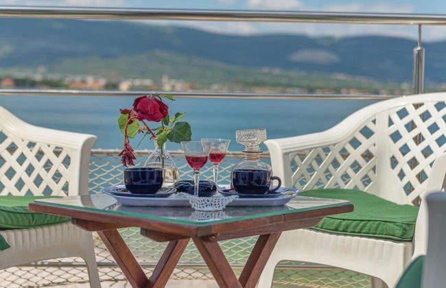 Luxurious Holiday Home in Arbanija with Hot Tub - Foto 23
