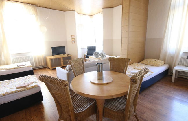 a-domo Apartments Oberhausen - Budget Apartments & Flats - short & longterm - single & grouptravel - Foto 1