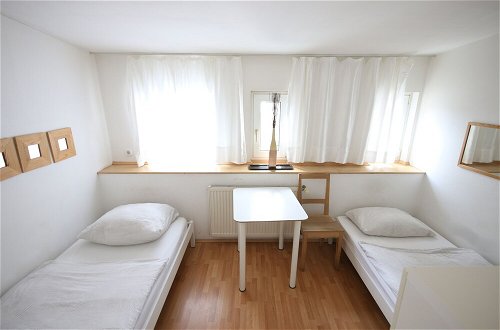 Photo 4 - a-domo Apartments Oberhausen - Budget Apartments & Flats - short & longterm - single & grouptravel