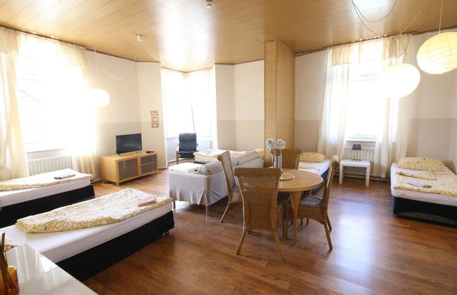a-domo Apartments Oberhausen - Budget Apartments & Flats - short & longterm - single & grouptravel - Foto 13