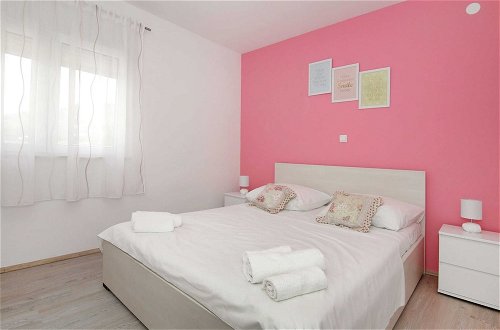 Foto 2 - Modern Apartment in Kastel Stari