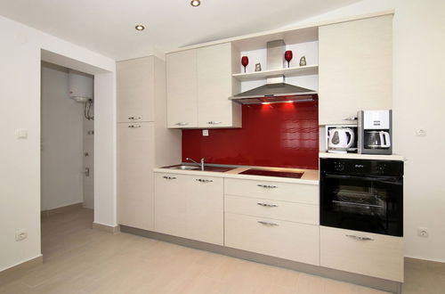 Photo 6 - Modern Apartment in Kastel Stari