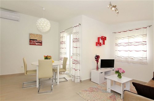 Photo 17 - Modern Apartment in Kastel Stari