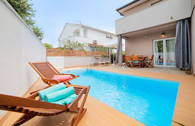 Beautiful Villa With Private Pool, Krk, Croatia - Foto 31