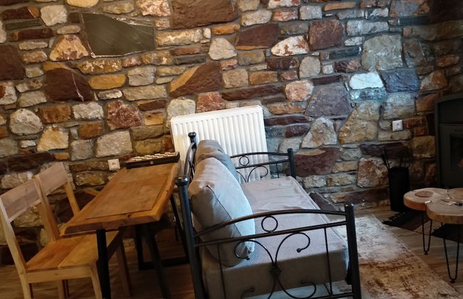 Stone Built Rustic House - Foto 4