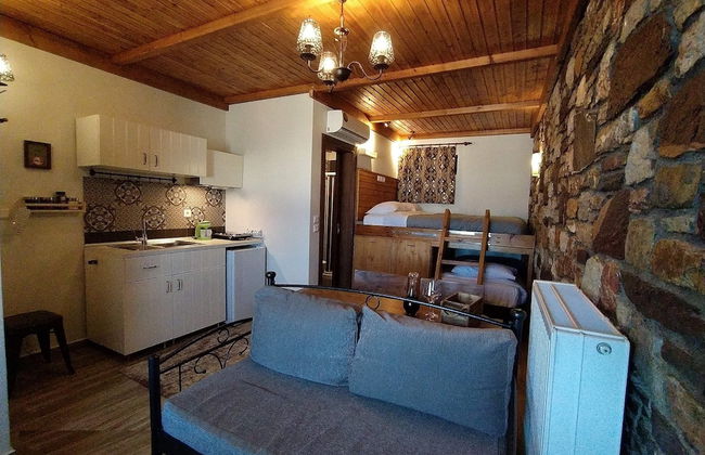 Stone Built Rustic House - Foto 17