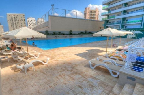 Foto 15 - Luxury Apt With Side Seaviews and Pool, Best Location