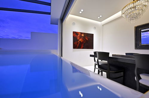 Photo 8 - Alto Psyrri Penthouse by K&K