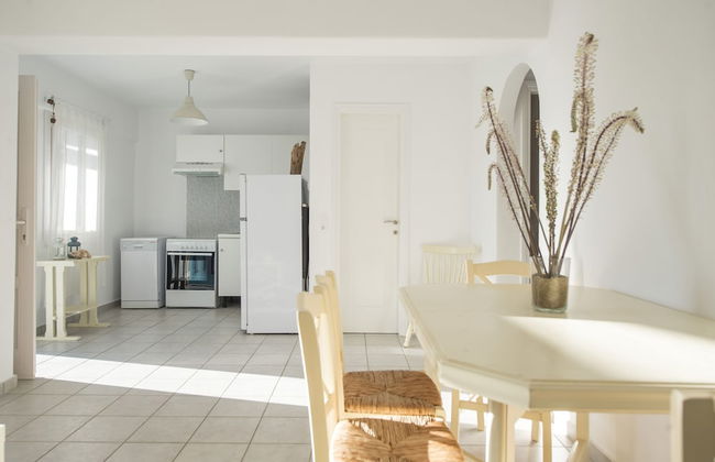 Cleopatra Seaside Homes Paros - Photo 52