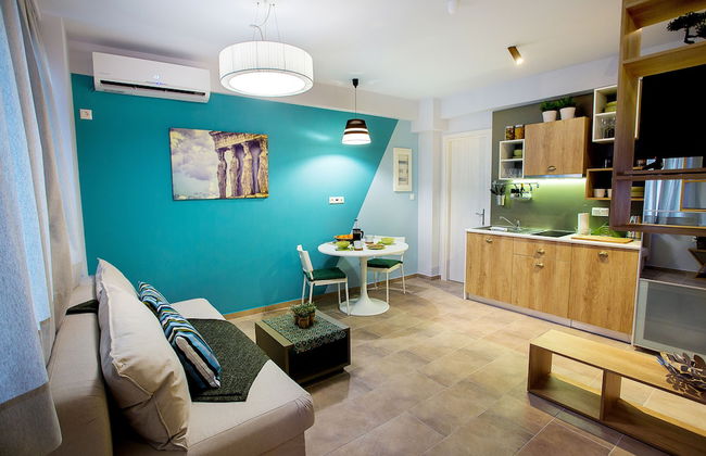Emerald Suite - Photo 1