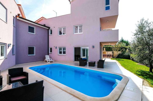 Photo 11 - Attractive Apartment in Banjole With Swimming Pool