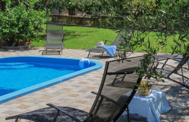 Lovely Holiday Home in Pakostane With Swimming Pool - Foto 16