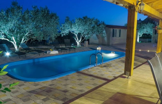 Alluring Holiday Home in Pakostane With Swimming Pool - Foto 15
