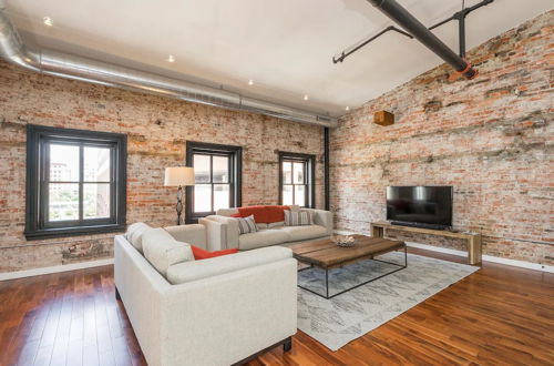 Photo 8 - PRISTINE 3 BR Million-Dollar Loft