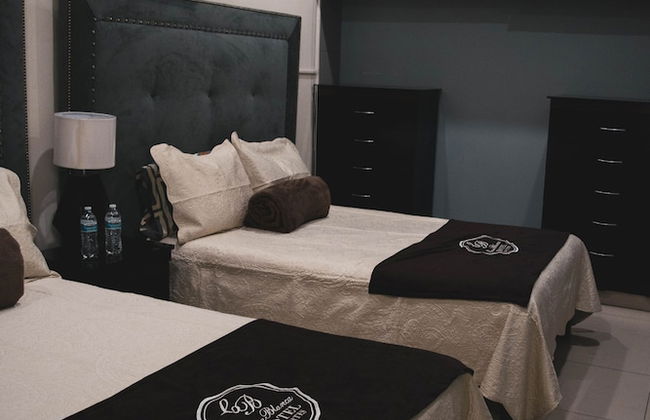 Hotel Casa Blanca & Suites - Photo 6