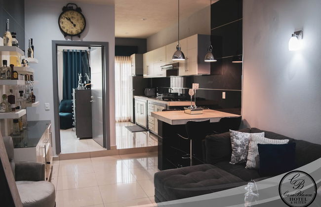 Hotel Casa Blanca & Suites - Photo 16