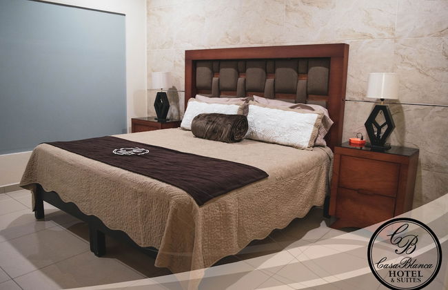 Hotel Casa Blanca & Suites - Photo 10