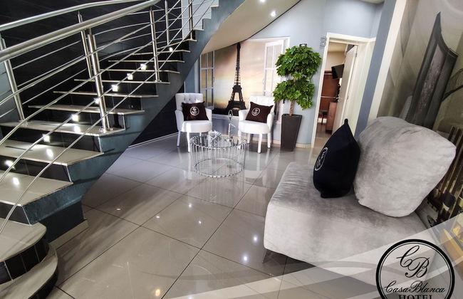Hotel Casa Blanca & Suites - Photo 4